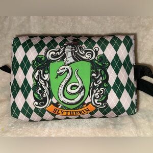 Warner Bros Harry Potter Slytherin Travel Storage Bag Pouch Feat Crest & Argyle